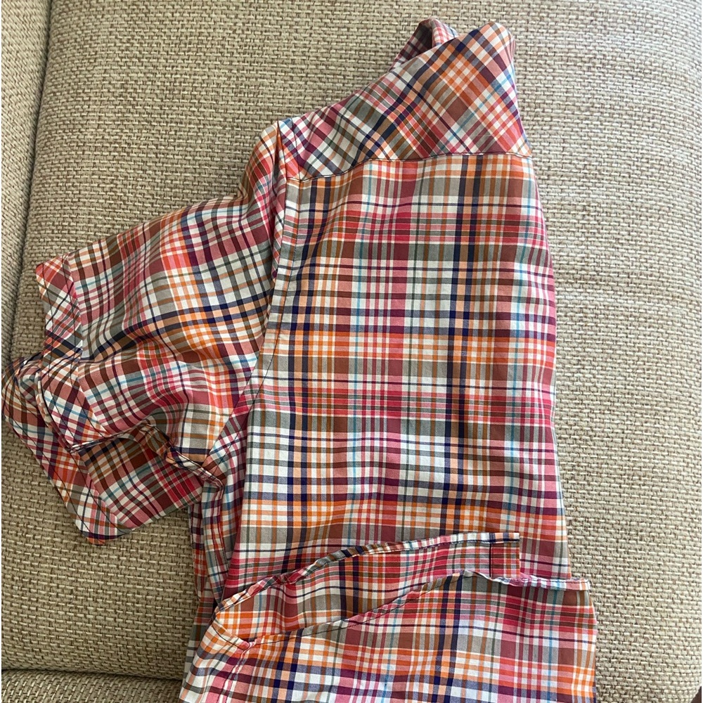 James Campbell short sleeve men’s shirt. Practically new, rarely worn